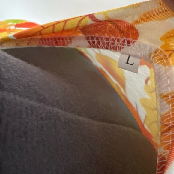 Autumn Leaf Print Women's Top - Picture 7 of 7